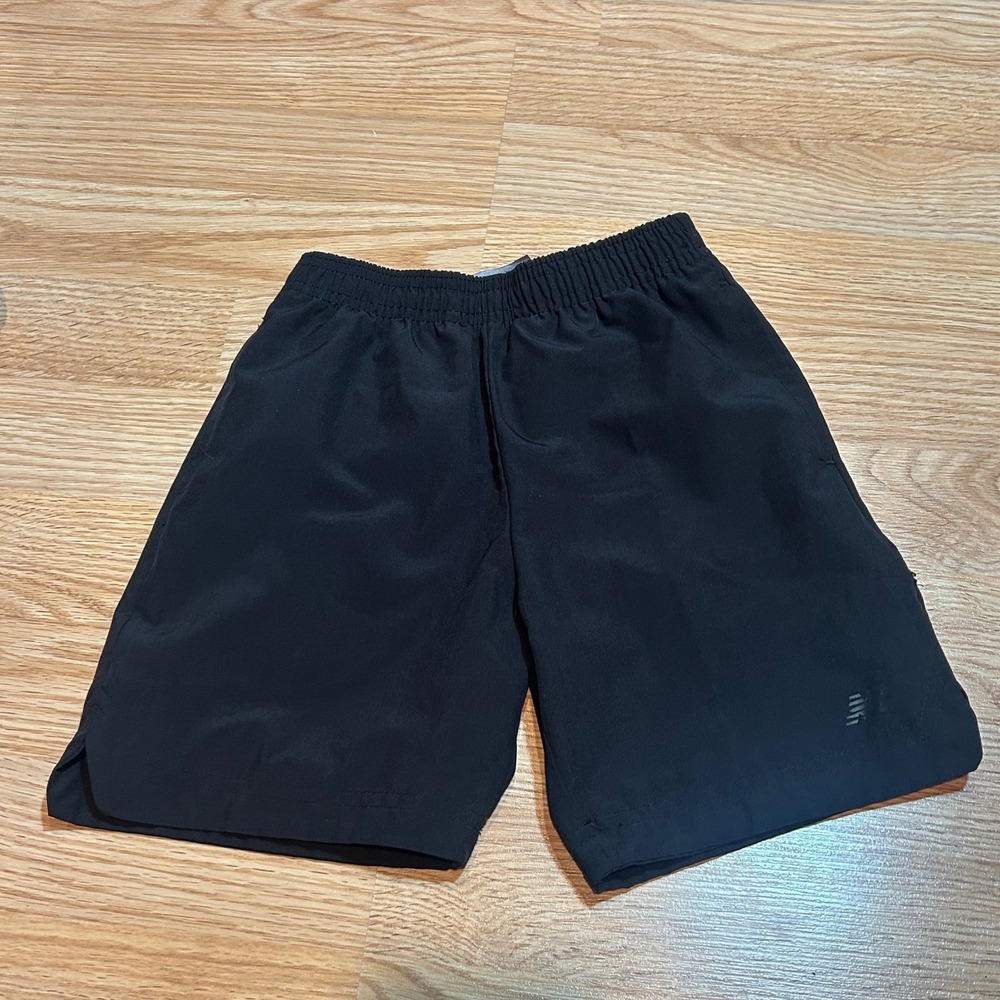 New Balance Boys Black Athletic Shorts Elastic Waist Size‎ 5/6 Activewear